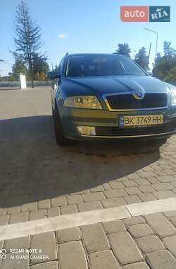 Универсал Skoda Octavia 2005 в Заречном