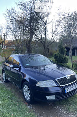 Лифтбек Skoda Octavia 2005 в Перегинском