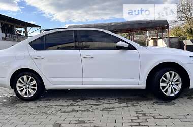 Ліфтбек Skoda Octavia 2014 в Хусті