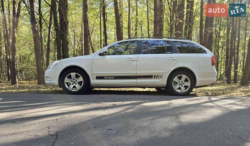 Универсал Skoda Octavia 2012 в Житомире фото 19 Универсал Skoda Octavia 2012 в Житомире