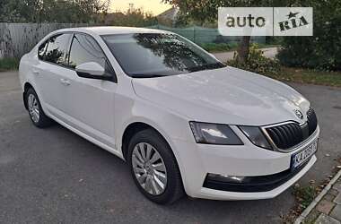 Ліфтбек Skoda Octavia 2018 в Ужгороді