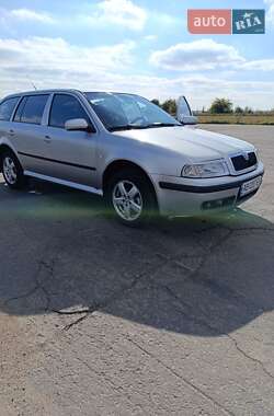 Универсал Skoda Octavia 2002 в Баре