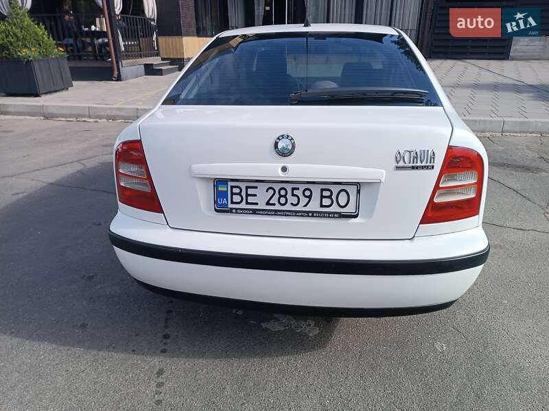 Лифтбек Skoda Octavia 2005 в Николаеве