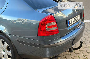 Лифтбек Skoda Octavia 2005 в Ивано-Франковске