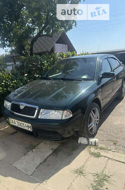 Лифтбек Skoda Octavia 2002 в Олевске