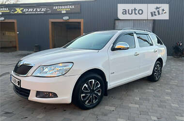 Универсал Skoda Octavia 2009 в Летичеве