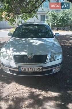 Універсал Skoda Octavia 2004 в Дніпрі