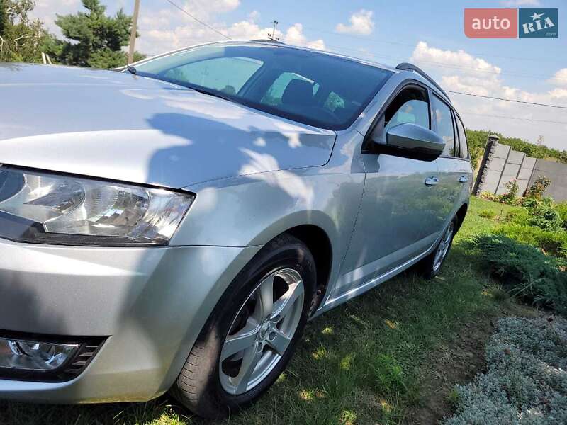 Універсал Skoda Octavia 2015 в Іваничах