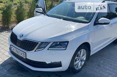 Універсал Skoda Octavia 2020 в Новодністровську