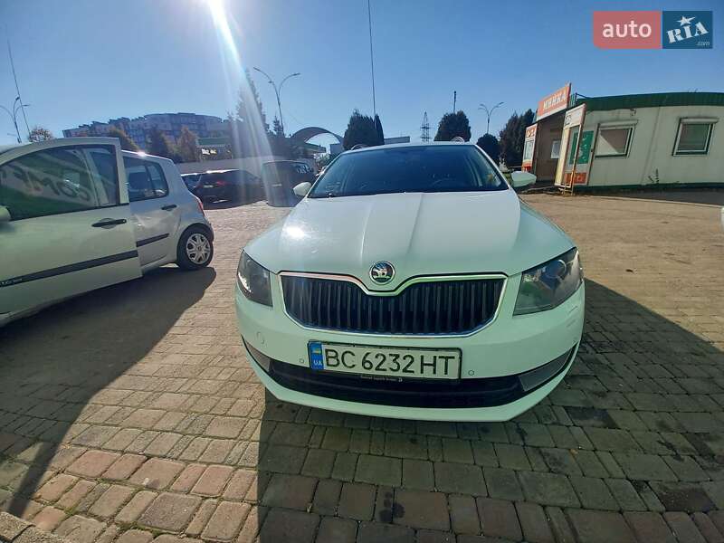 Универсал Skoda Octavia 2015 в Самборе