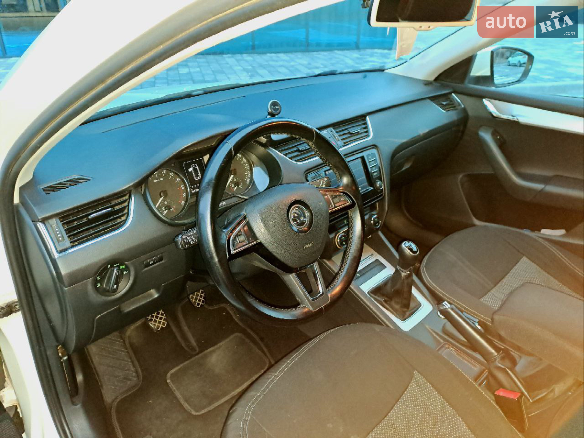 2015 Skoda Octavia - мініатюра 9