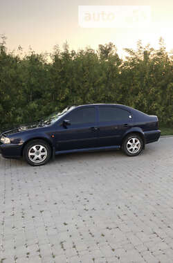 Лифтбек Skoda Octavia 1998 в Борщеве