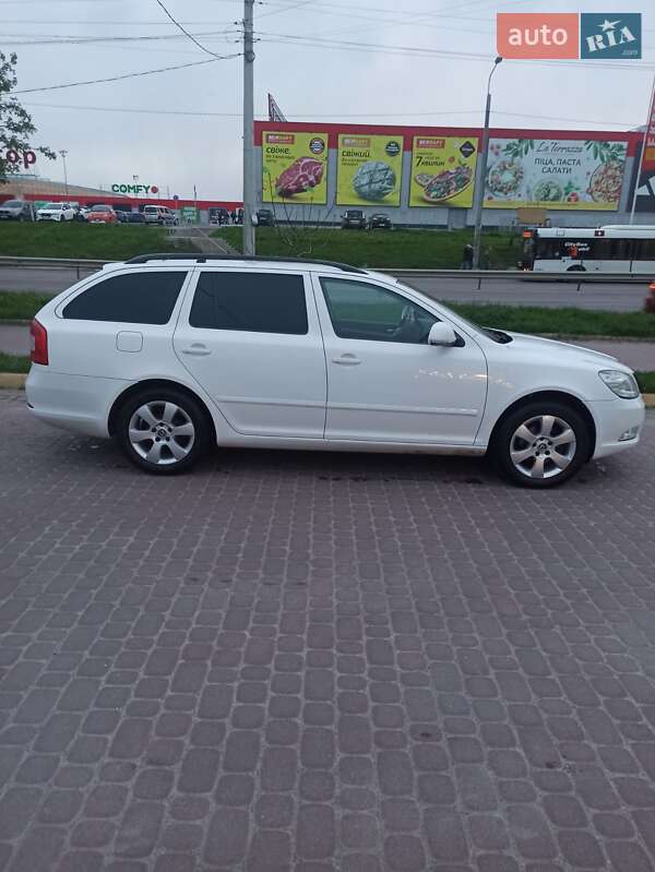 Універсал Skoda Octavia 2012 в Львові