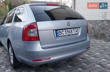 Универсал Skoda Octavia 2009 в 