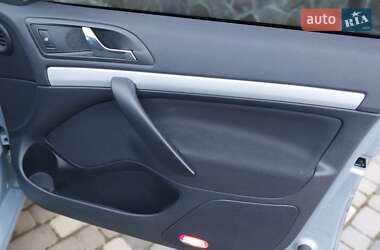 Универсал Skoda Octavia 2009 в 