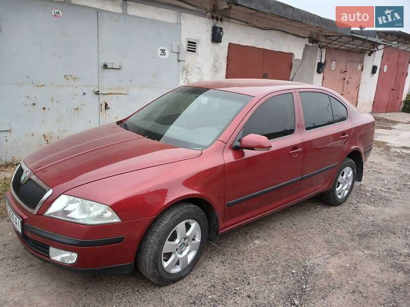 Лифтбек Skoda Octavia 2005 в 