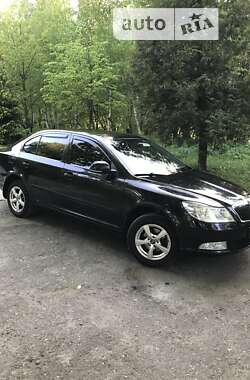 Лифтбек Skoda Octavia 2010 в Луцке