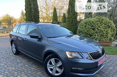 Универсал Skoda Octavia 2018 в Радивилове