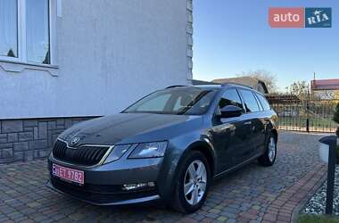 Універсал Skoda Octavia 2018 в Радивиліві