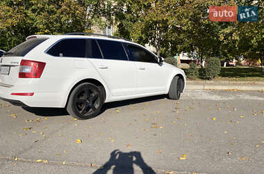 Универсал Skoda Octavia 2013 в 