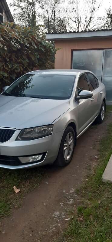 Ліфтбек Skoda Octavia 2014 в Ужгороді