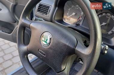 Лифтбек Skoda Octavia 2003 в Тернополе