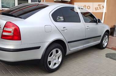 Лифтбек Skoda Octavia 2007 в Смеле