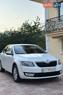 Лифтбек Skoda Octavia 2013 в Ужгороде