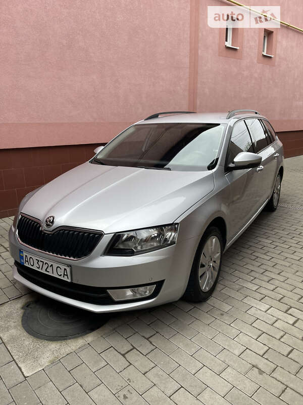 Універсал Skoda Octavia 2015 в Мукачевому