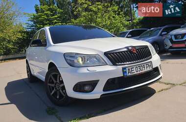 Лифтбек Skoda Octavia 2010 в Днепре