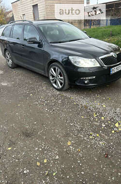 Універсал Skoda Octavia 2011 в Тернополі