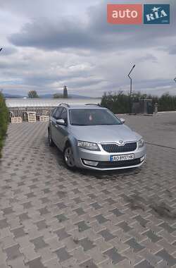 Універсал Skoda Octavia 2014 в Виноградові