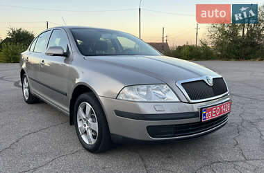 Лифтбек Skoda Octavia 2008 в Запорожье