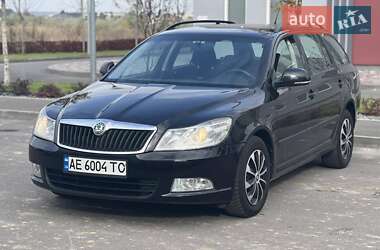 Універсал Skoda Octavia 2012 в Дніпрі