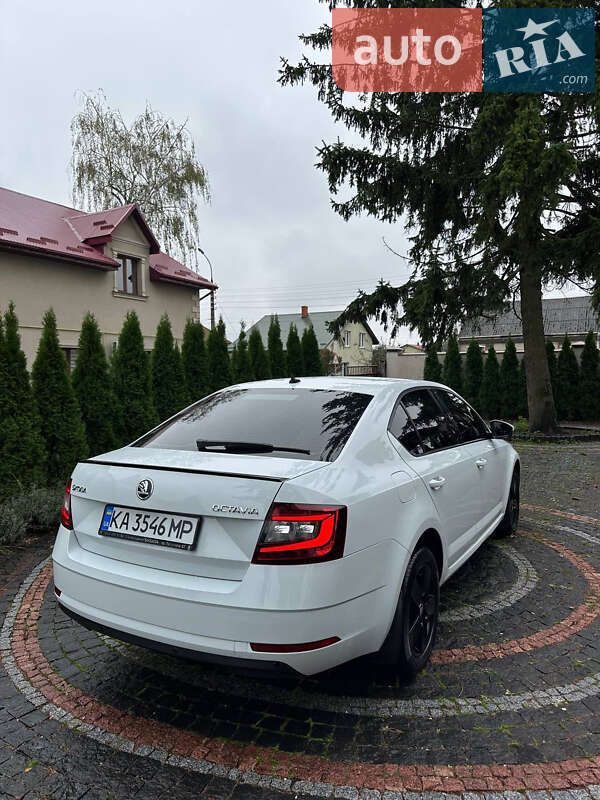 Ліфтбек Skoda Octavia 2019 в Львові