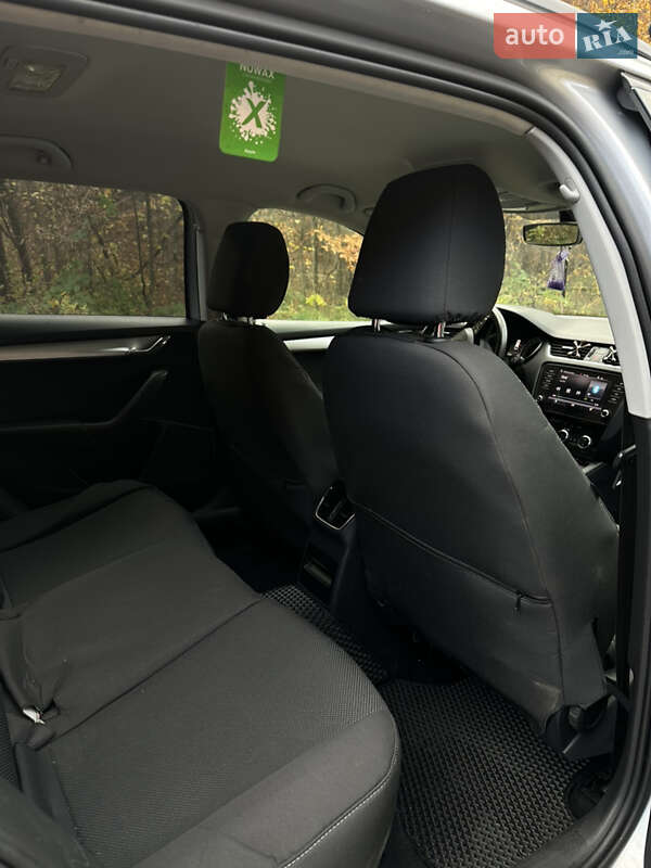 Универсал Skoda Octavia 2017 в Иршаве