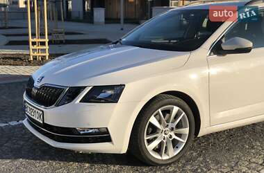 Универсал Skoda Octavia 2017 в Трускавце