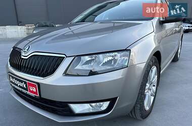 Універсал Skoda Octavia 2015 в Львові