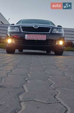 Универсал Skoda Octavia 2012 в 