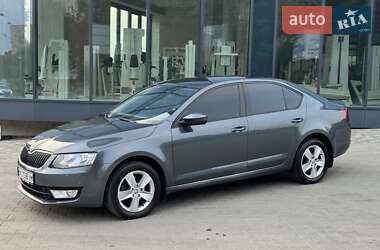 Лифтбек Skoda Octavia 2016 в Ровно