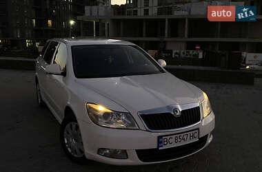 Универсал Skoda Octavia 2012 в 