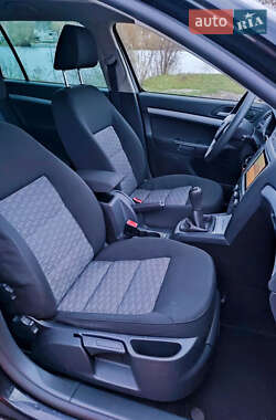 Универсал Skoda Octavia 2009 в 
