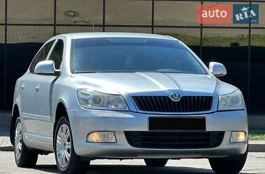 Ліфтбек Skoda Octavia 2010 в Запоріжжі