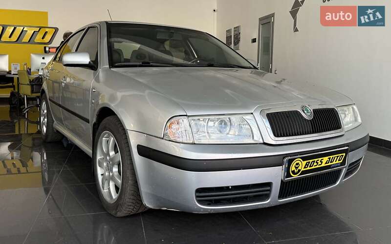 Ліфтбек Skoda Octavia 2003 в Червонограді