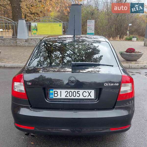 Лифтбек Skoda Octavia 2010 в Полтаве