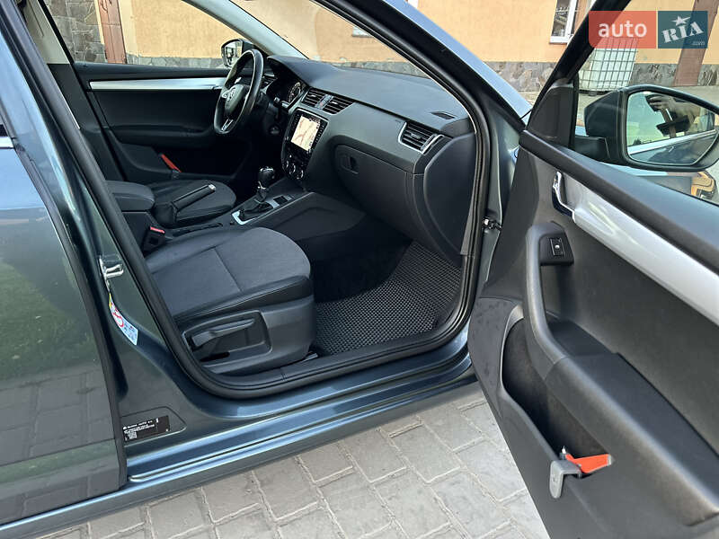Универсал Skoda Octavia 2018 в Бродах