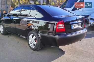 Лифтбек Skoda Octavia 2004 в Киеве