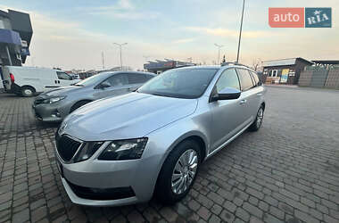 Универсал Skoda Octavia 2018 в Ровно