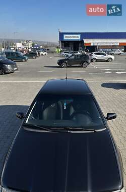 Лифтбек Skoda Octavia 2003 в Черновцах