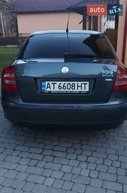 Ліфтбек Skoda Octavia 2006 в Верховині